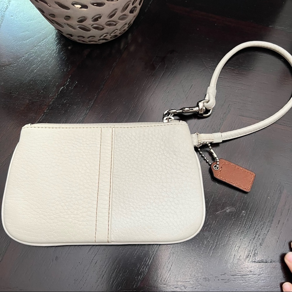 Coach Vintage Wristlet
